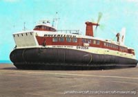 SRN4 The Prince of Wales (GH-2054) with Hoverlloyd