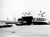 SRN4 The Prince of Wales (GH-2054) with Hoverspeed