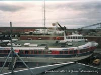 SRN4 The Prince of Wales (GH-2054) being demolished after the fire