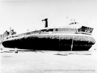 SRN4 The Princess Anne (GH-2007) with Seaspeed at Dover