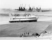 SRN4 The Princess Margaret (GH-2006) with Mark 2 skirt