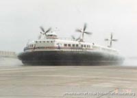 SRN4 hovercraft arriving at Dover