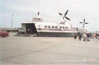 SRN4 hovercraft arriving at Dover