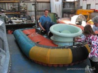 Simon flying Steam Boat Willy