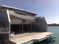 Rear, open-ended vehicle deck design